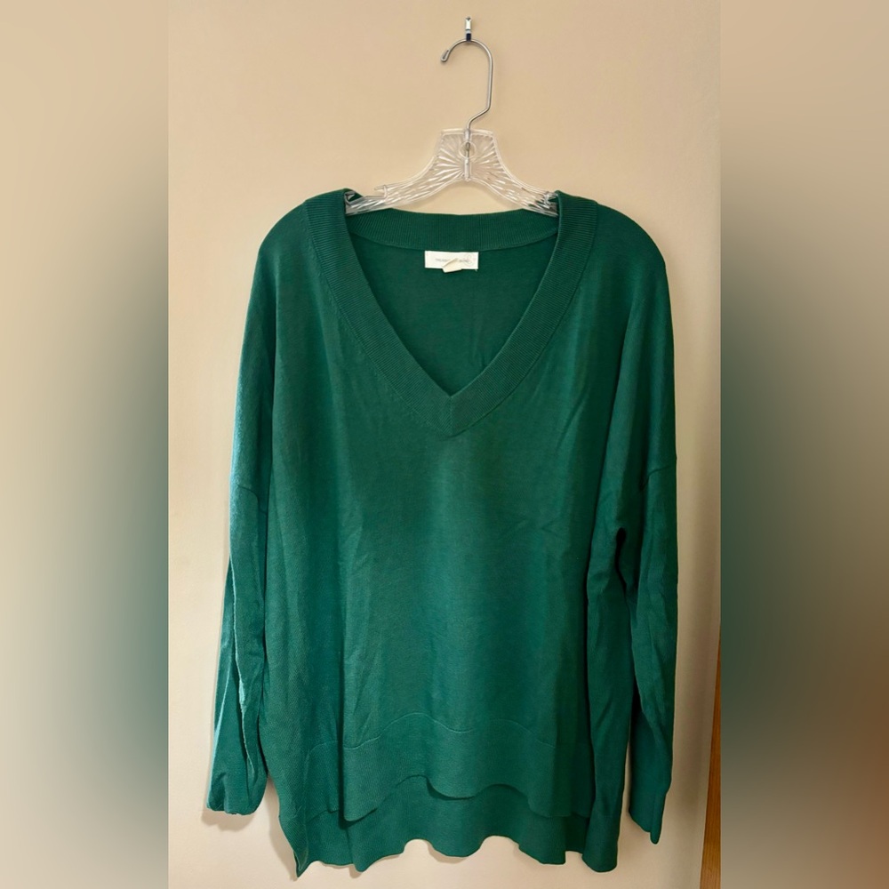 Women’s Green Treasure & Bond V Neck Sweater, size 2x